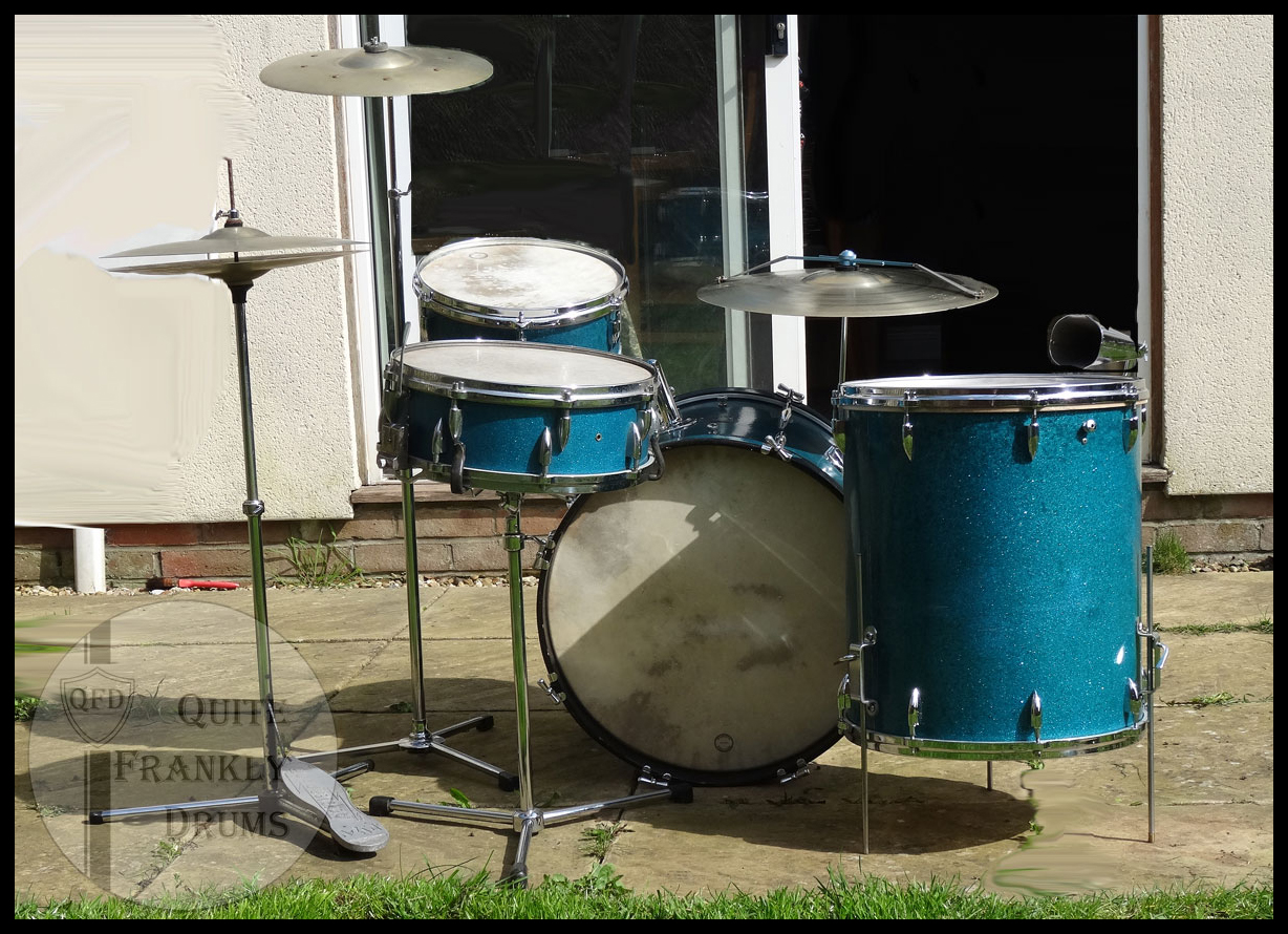 Ajax 1949 Blue Sparkle Quite Frankly Drums Kit