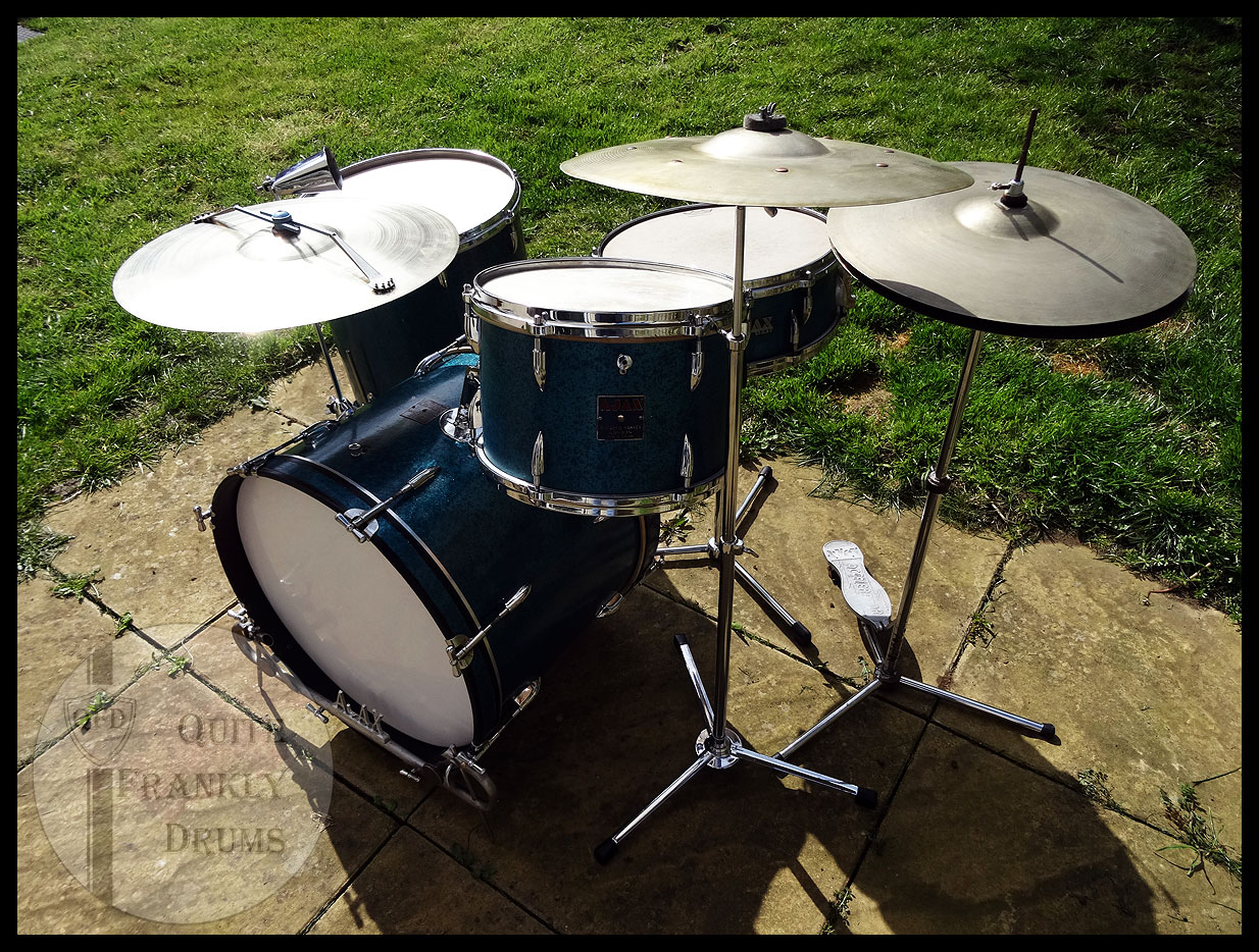 Ajax 1949 Blue Sparkle Quite Frankly Drums Kit