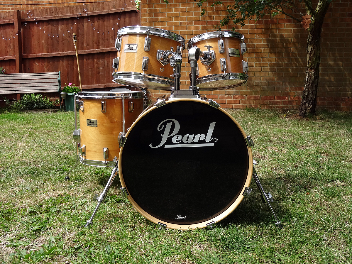 Pearl DLX 1984 Drum Kit